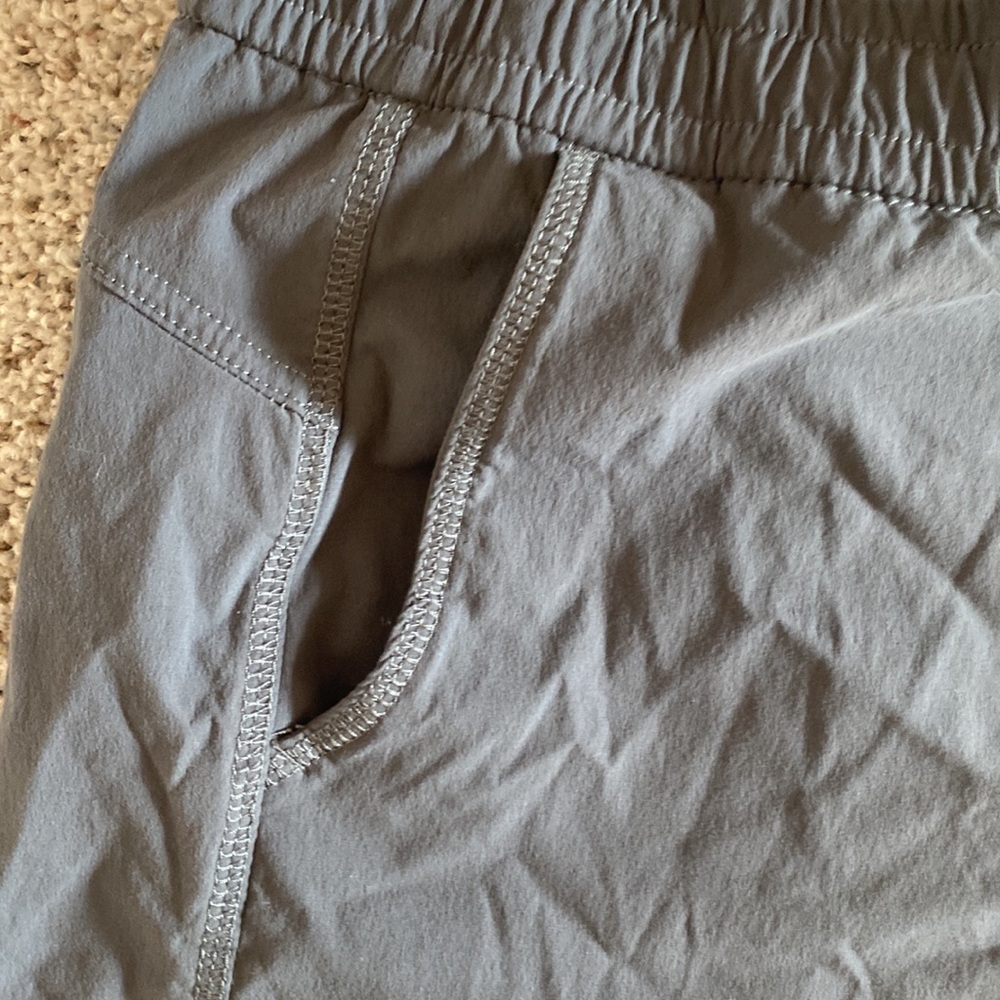 EDDIE BAUER SHORTS - Picture 2 of 7